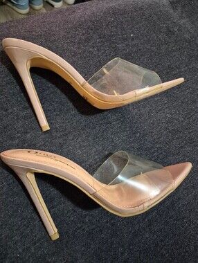 Brand New High Heels Sz7